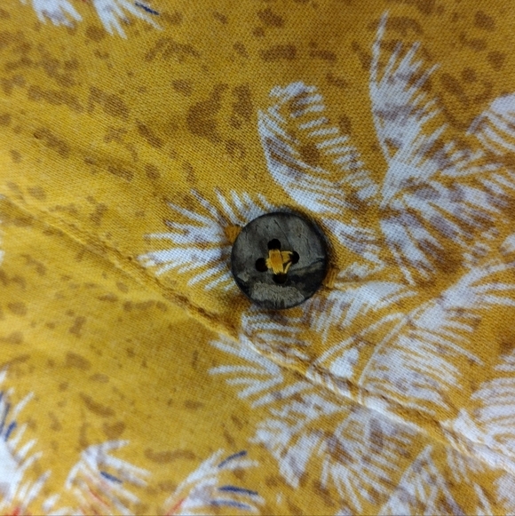 Pacific Blue rust tone and white short sleeve tropical Hawaiian print ahirt - Picture 5 of 8